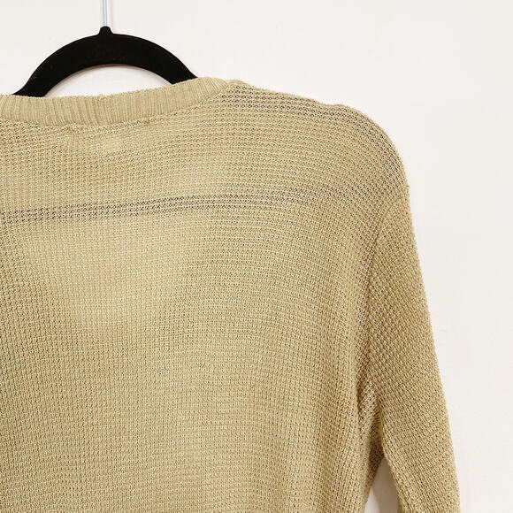 Closet Space Womens Large L Tan Keyhole Neck Lightweight Sweater Made in USA - Picture 5 of 7